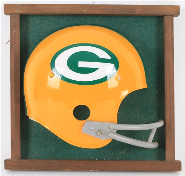 1960s Green Bay Packers 12.5" x 13" Helmet Display