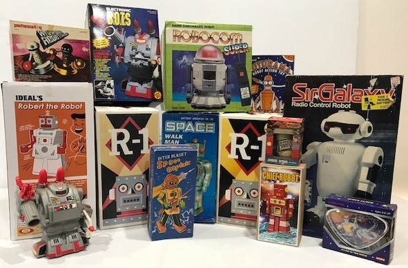 Ideals Robert the Robot, RoboCom, Sir Galaxy Robot Toys & more (Lot of 11)