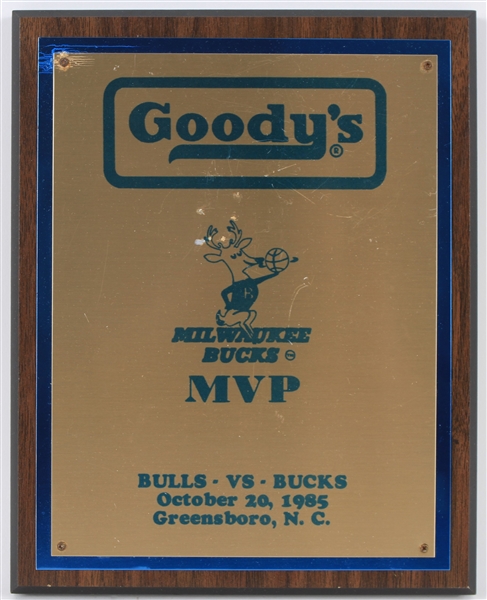 1985 Terry Cummings Milwaukee Bucks Signed 8" x 10" Goodys MVP Plaque (MEARS LOA/JSA)