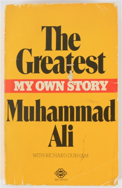 1976 Muhammad Ali World Heavyweight Champion Signed The Greatest Paperback Book (JSA)
