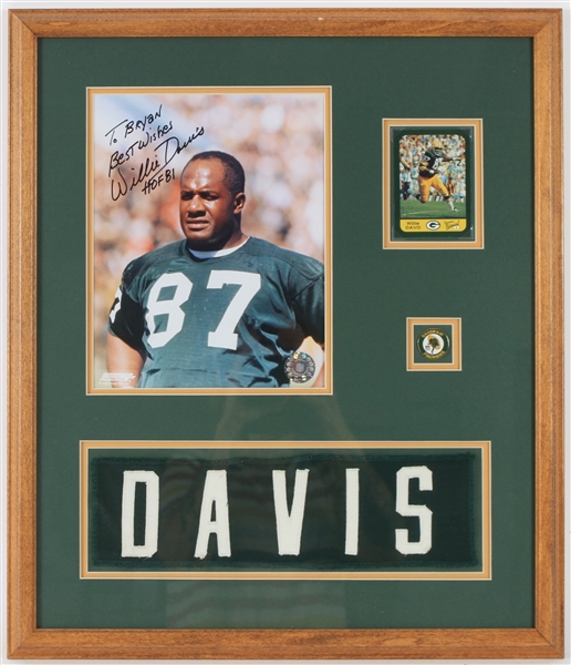 1969 Willie Davis Green Bay Packers Signed Photo w/ Jersey Name Plate 18x22 Framed Display (JSA)