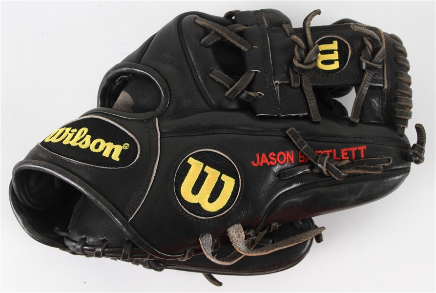 2007 Jason Bartlett Minnesota Twins Signed Wilson Game Used Fielders Mitt (MEARS LOA/JSA)