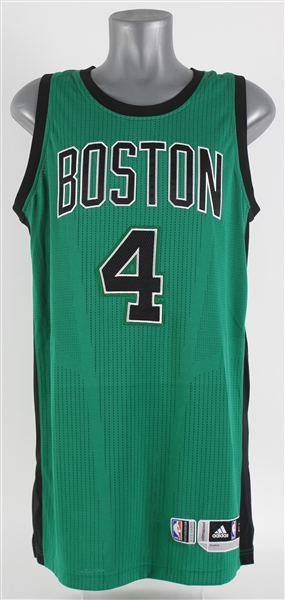 2015-16 Isaiah Thomas Boston Celtics Alternate Jersey (MEARS A5)