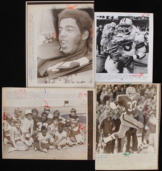 1975-78 Tony Dorsett University of Pittsburgh/Dallas Cowboys Wire Photo Collection - Lot of 4