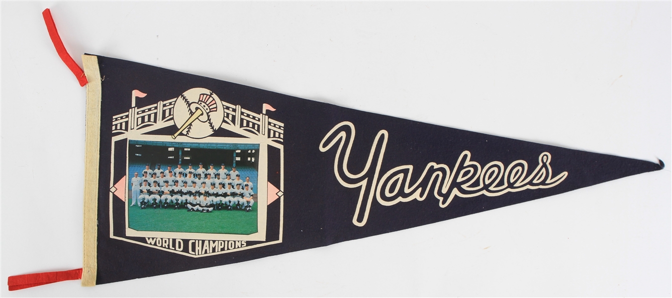 1961 New York Yankees World Series Champions 29" Full Size Team Photo Pennant