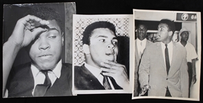 1960s Cassius Clay/Muhammad Ali 7x9 and 8x10 Black and White Photos (Lot of 5) (Troy Kinunen Collection)