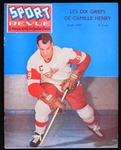 1959 Gordie Howe Detroit Red Wings on the Cover of Sport Revue Magazine (In French)