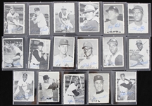 1969 Topps Deckle Edge Trading Cards - Complete Set of 33 w/ Roberto Clemente, Willie Mays, Carl Yastrzemski & More
