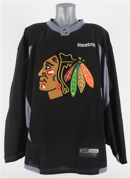 2016 Brent Seabrook Chicago Blackhawks Stadium Series Practice Jersey (MEARS LOA/Blackhawks LOA)