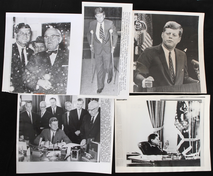 1960s John F. Kennedy 5x7 to 8x10 Black and White Photos (Lot of 14)