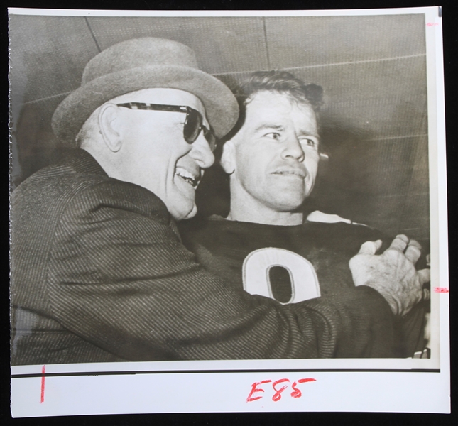 1963 George Halas and Bill Wade Chicago Bears 7x7 B&W Photo