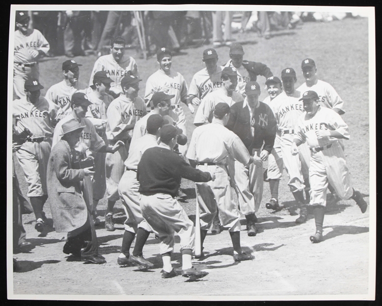 1927 Babe Ruth New York Yankees 8x10 B&W Photo