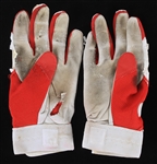2009-11 Ivan Rodriguez Attributed Verdero Batting Gloves (MEARS LOA)