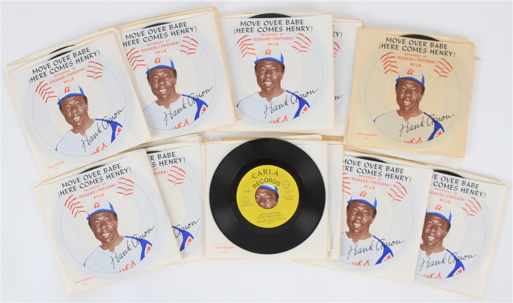 1973 Hank Aaron Atlanta Braves Move Over Babe (Here Comes Henry) 45 RPM Records - Lot of 27 