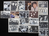 1964 The Beatles Topps Trading Cards - Lot of 23