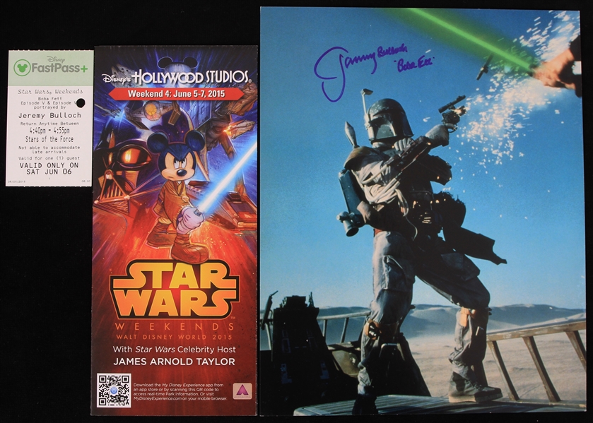 2015 Jeremy Bulloch (d.2020) Star Wars Boba Fet Autographed 8"x10" Color Photo and Flyer and Fast Pass (JSA) (Lot of 3)