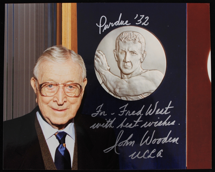 2000s John Wooden UCLA Bruins Signed 8" x 10" Photo (JSA)