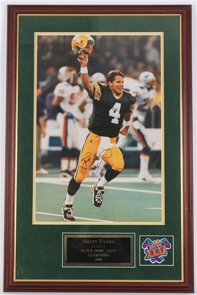 1997 Brett Favre Green Bay Packers Signed 22" x 35" Framed Super Bowl XXXI Display (JSA)