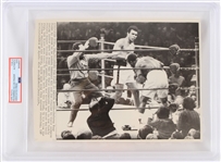 1974 Muhammad Ali & Joe Frazier Associated Press 7.5x10 Type III Wire Photo (PSA Slabbed) 