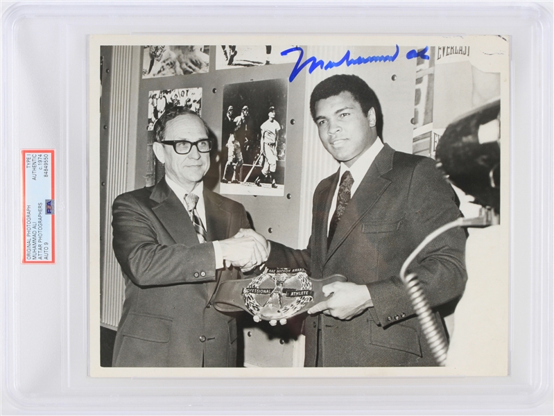 1974 Muhammad Ali World Heavyweight Champion Signed Type I Photo (PSA Slabbed)