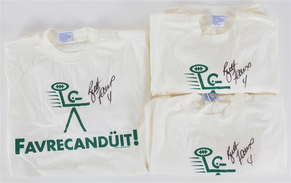 1993 Brett Favre Green Bay Packers Signed Favrecanduit T-Shirts - Lot of 3 