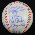 1962 National League All Stars Team Signed ONL Giles Baseball w/ 25 Signatures Including Hank Aaron, Roberto Clemente, Willie Mays & More *Full JSA Letter*