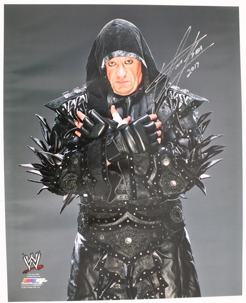 2017 The Undertaker WWF Champion Wrestler 16" x 20" Photo