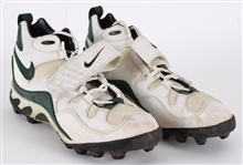 1998 Gilbert Brown Green Bay Packers Signed Nike Game Worn Cleats (MEARS LOA/JSA)
