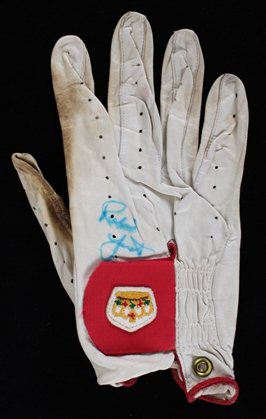 1982 Robin Yount Milwaukee Brewers Signed Game Worn Batting Glove (MEARS LOA/JSA) AL MVP Season