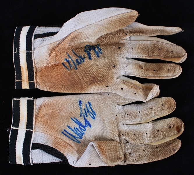 1998-99 Wade Boggs Tampa Bay Devil Rays Signed Game Worn Franklin Batting Gloves (MEARS LOA/JSA)