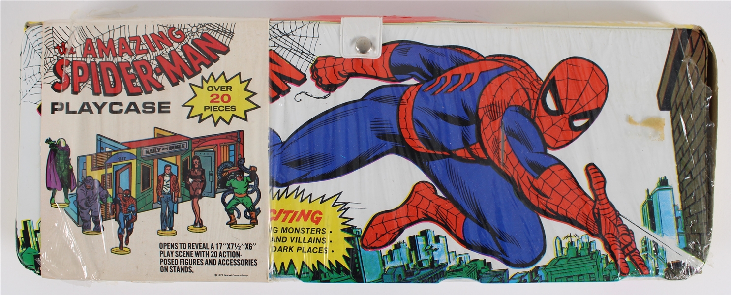 1973 The Amazing Spiderman Marvelmania 6x17 Playcase in Original Packaging 