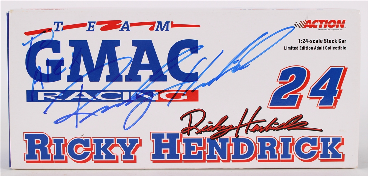 2000 Ricky Hendrick Signed Team GMAC Racing MIB 1:24 Scale Model Stock Car (JSA)