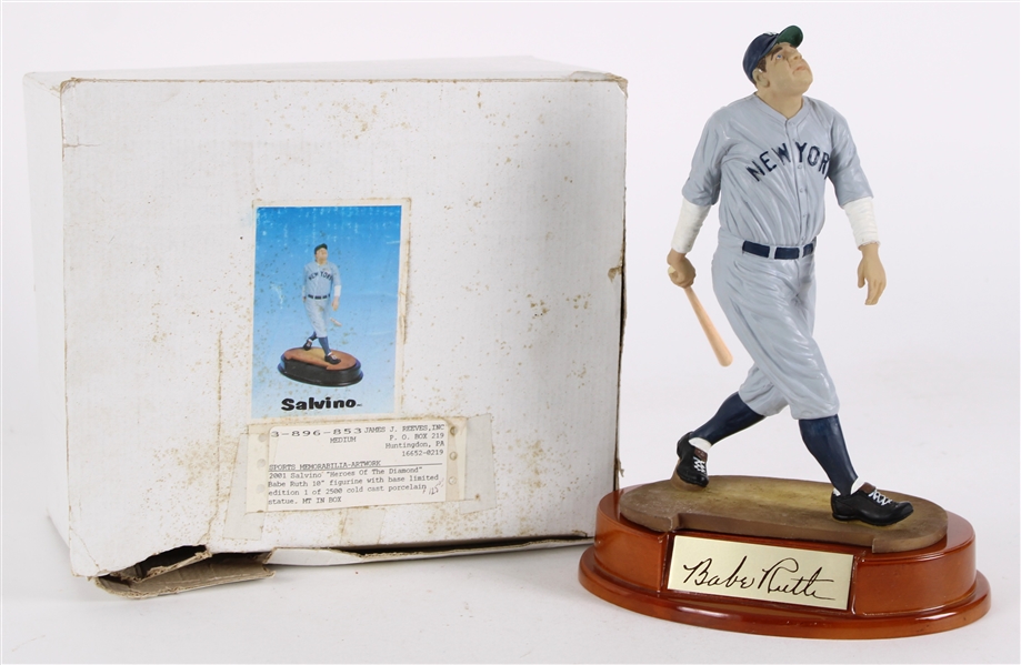 2001 Babe Ruth New York Yankees 10" Salvino Heroes of the Diamond Limited Edition Figure w/ Box