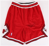 2003-04 Kirk Hinrich Chicago Bulls Signed Game Worn Uniform Shorts (MEARS LOA / Fuji Sports Science & PSA/DNA)