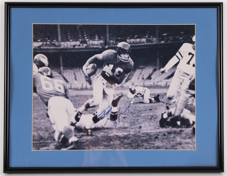 1952-1964 Frank Gifford NY Giants Signed 14x19 Framed Photo (JSA)