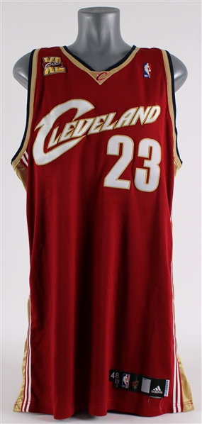 2009-10 LeBron James Cleveland Cavaliers Road Jersey (MEARS A5)