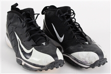 2008 Aaron Rodgers Green Bay Packers Game Worn Nike Cleats (MEARS LOA / Pepper Burruss Collection) First Year as Starter