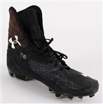 2013 Davon House Green Bay Packers Game Worn Under Armour Cleat (MEARS LOA / Pepper Burruss Collection)