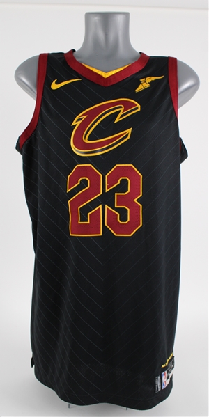 2018 LeBron James Cleveland Cavaliers Statement Edition Jersey (MEARS A5)