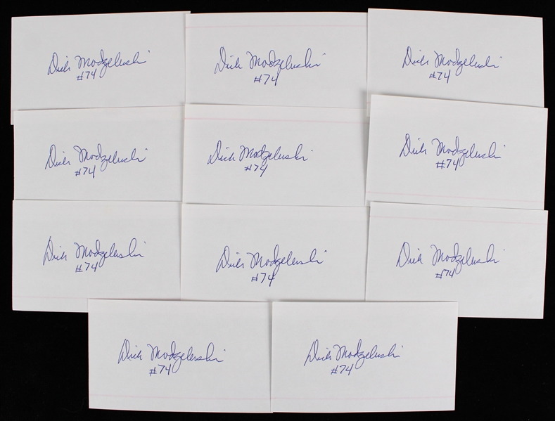 1964-66 Dick Modzelewski (d.2018) Cleveland Browns Signed Index Cards (JSA) (Lot of 11)