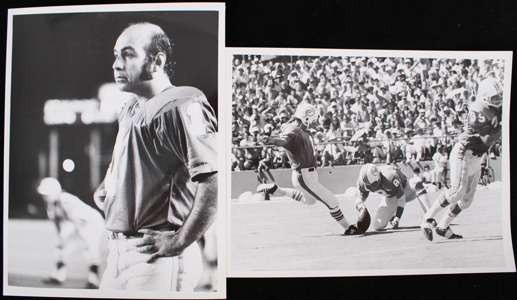 1970-71 Garo Yepremian Miami Dolphins 6.5"x8.5" Original Jay Spencer B&W Photos (Lot of 2)