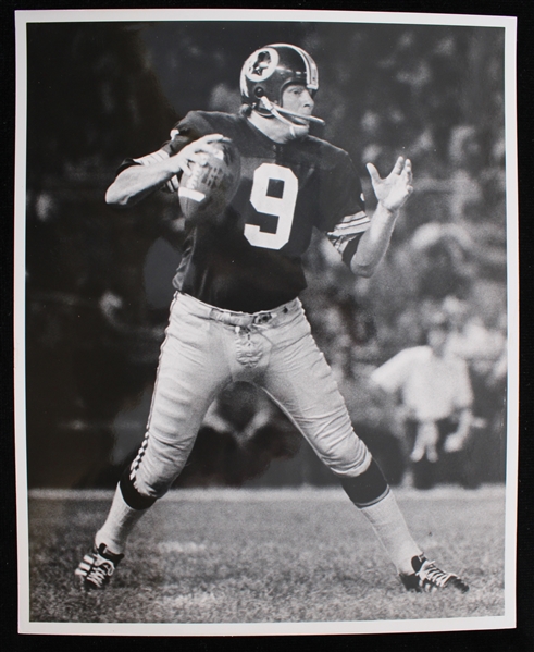 1973 Sonny Jurgensen Washington Redskins 8"x10" Original B&W Photo