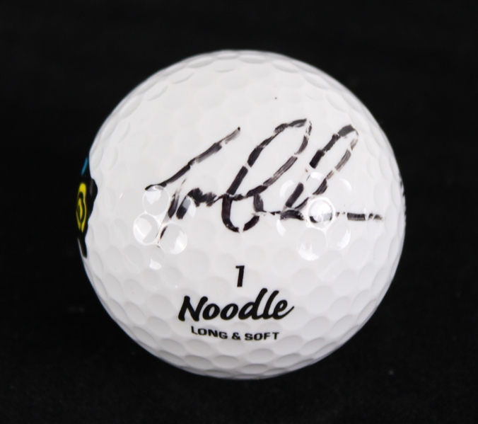 2000s Tom Lehman Major Tournament Champion Signed Noodle 1 Greater Milwaukee Open Golf Ball (JSA)