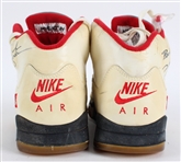 1990-91 Michael Jordan Chicago Bulls Signed Nike Air Jordan V Game Worn Sneakers (MEARS LOA / JSA)