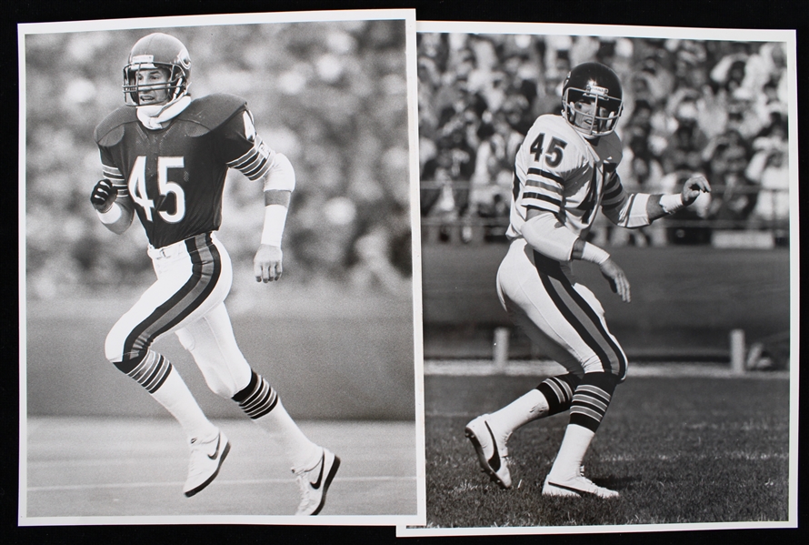1976-1987 Gary Fencik Chicago Bears 8"x10" Original B&W Press Photos (Lot of 2)