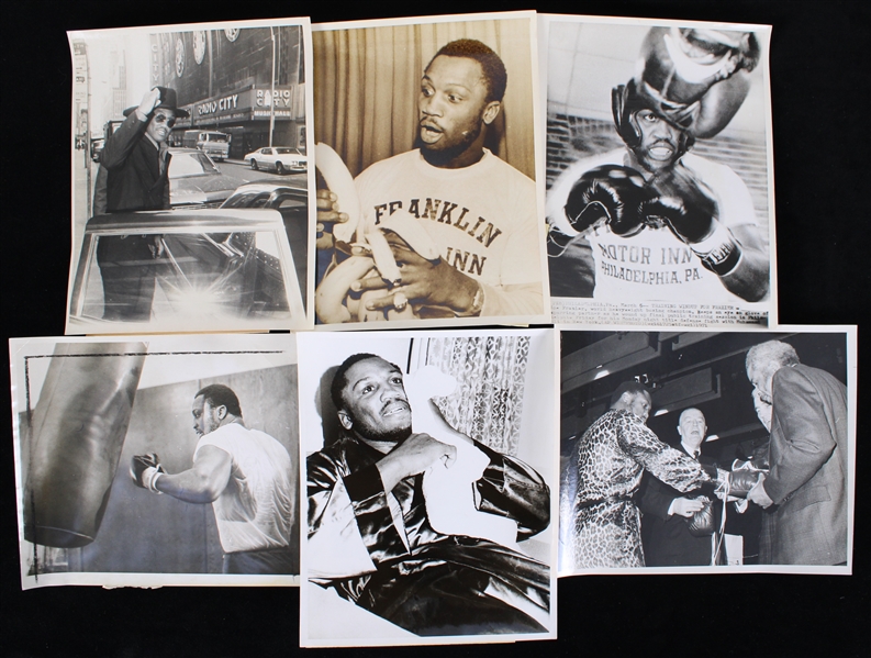 1971 Joe Frazier 8"x10" Original B&W Press Photos (Blank Back) (Lot of 6)
