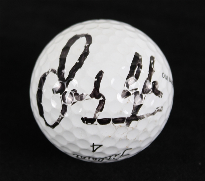 1990s Sandy Lyle 2-Time Major Tournament Champion Signed Titleist 4 Practice Golf Ball (JSA)