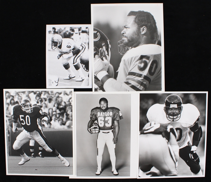 1980-83 Mike Singletary Baylor Bears and Chicago Bears 5"x7" and 8"x10" Original B&W Photos (Lot of 5)