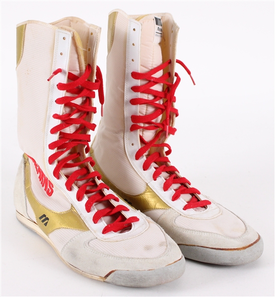 1982-86 Thomas Hearns Signed Mizuno Fight / Practice Worn Boxing Shoes (MEARS LOA) *JSA*