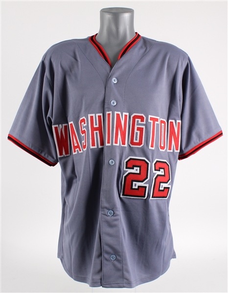 2018-2022 Juan Soto Washington Nationals Signed Road Jersey w/ Trading Card (Beckett)